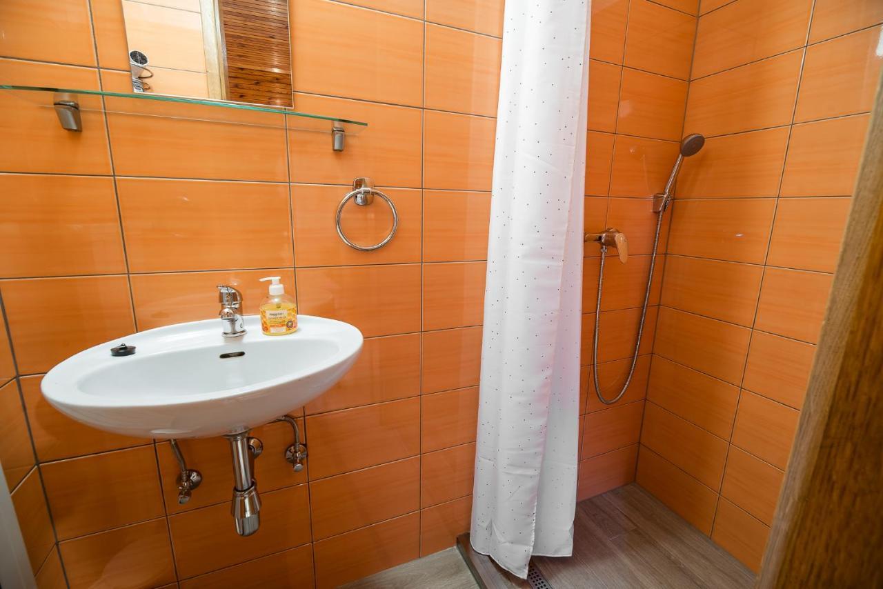 Farm Stay Zagar Mozirje Værelse billede